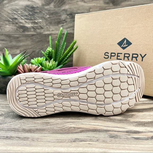 NIB Sperry 7 Sea 3-Eye Hydrophobic Sneaker Magenta Water Friendly Quick Drying - Picture 10 of 14